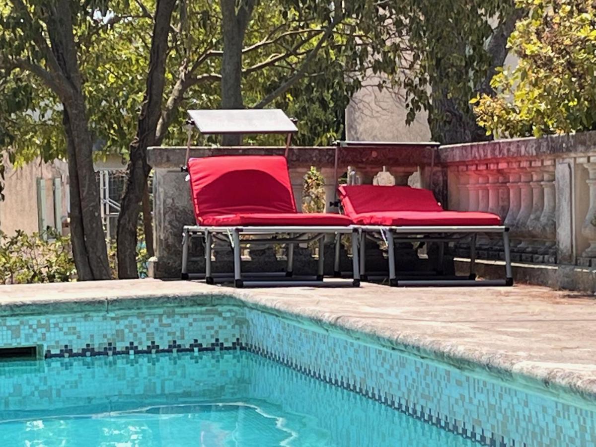 Maisonnette Independante Avec Jardin/Patio Nîmes Dış mekan fotoğraf